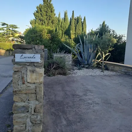 Apartma Lavanda * ポルトローシュ