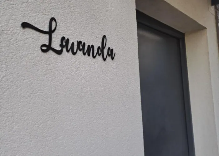 Apartma Lavanda Апартаменты *